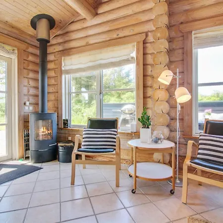 Salmund - 600m From The Sea By Interhome Feriehus